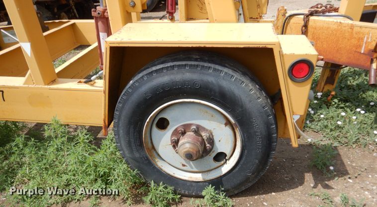 image for item DV9320 2000 Kiefer reel trailer