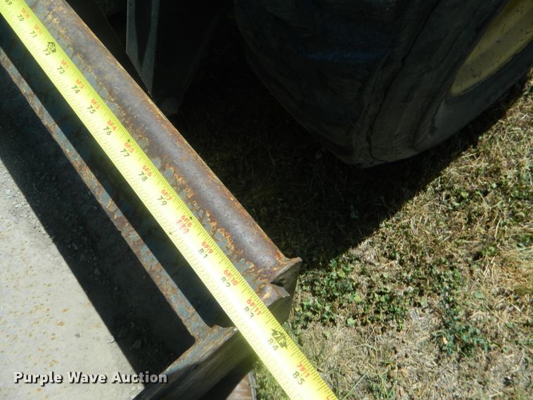 image for item EH9466 2007 New Holland L190  skid steer loader