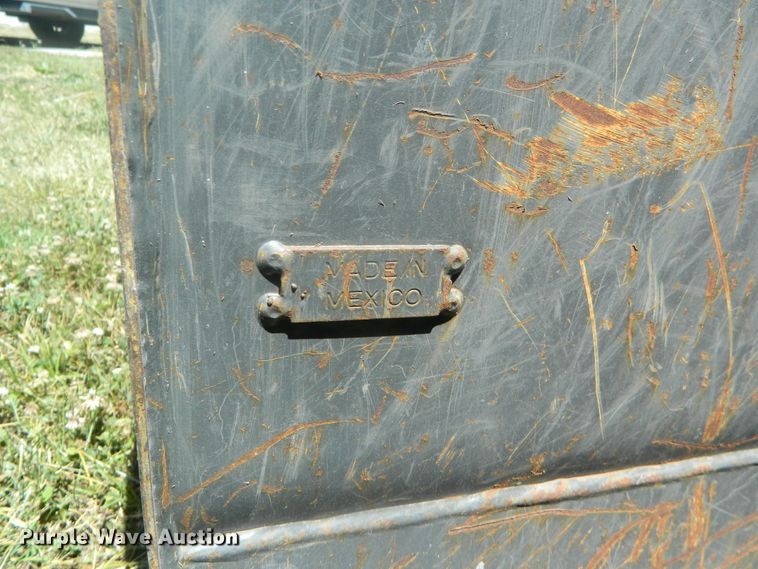 image for item EH9466 2007 New Holland L190  skid steer loader