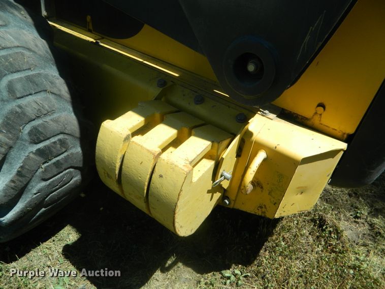 image for item EH9466 2007 New Holland L190  skid steer loader
