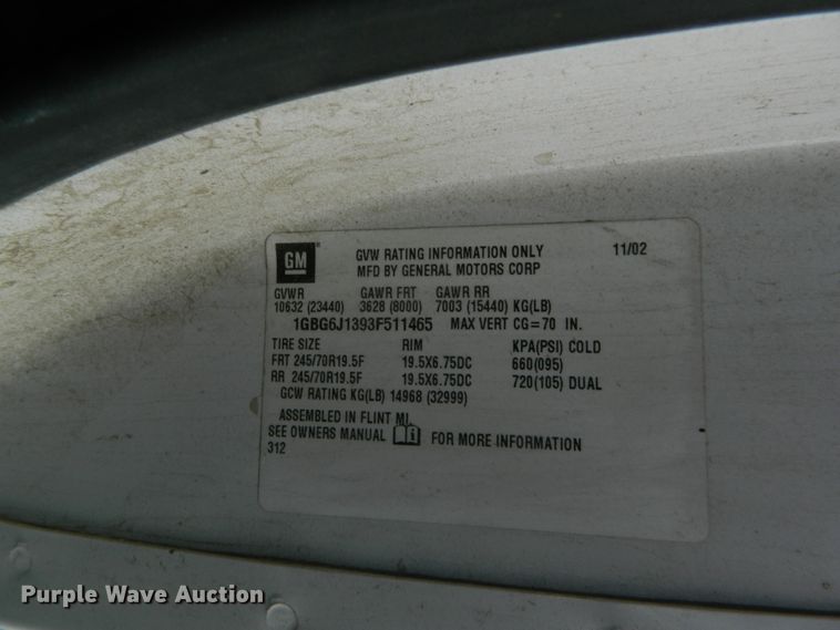 image for item EH9469 2003 Chevrolet C6500  truck