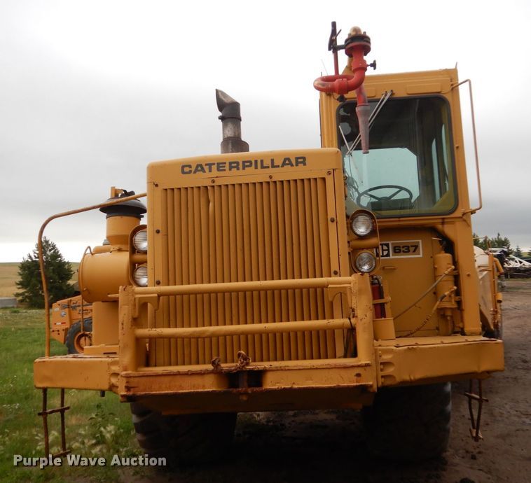 image for item FK9250 1975 Caterpillar 637  water wagon