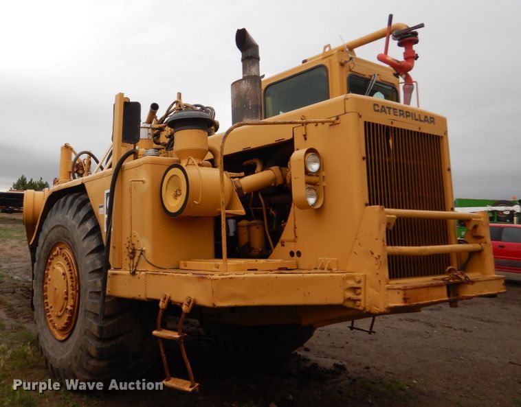 image for item FK9250 1975 Caterpillar 637  water wagon