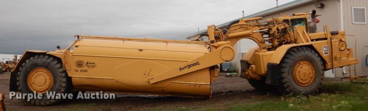 image for item FK9250 1975 Caterpillar 637  water wagon