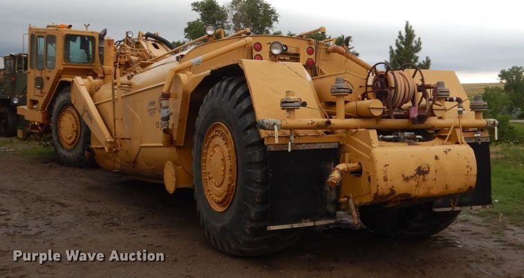 image for item FK9250 1975 Caterpillar 637  water wagon