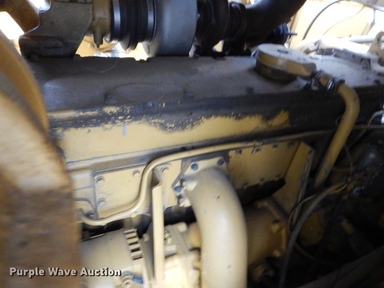 image for item FK9250 1975 Caterpillar 637  water wagon