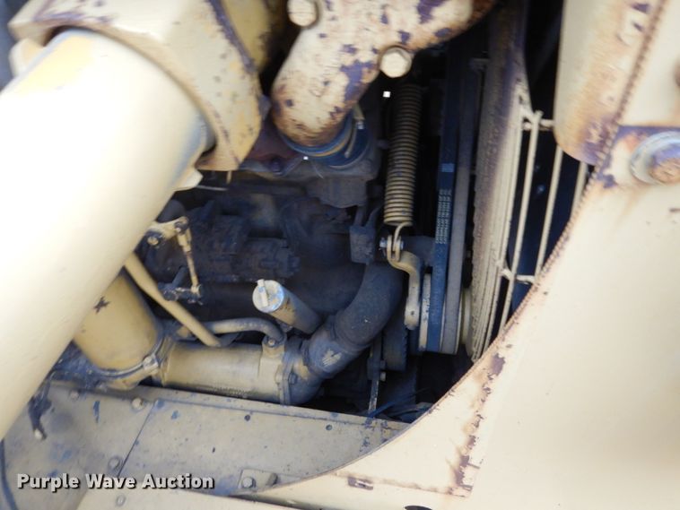 image for item FK9250 1975 Caterpillar 637  water wagon