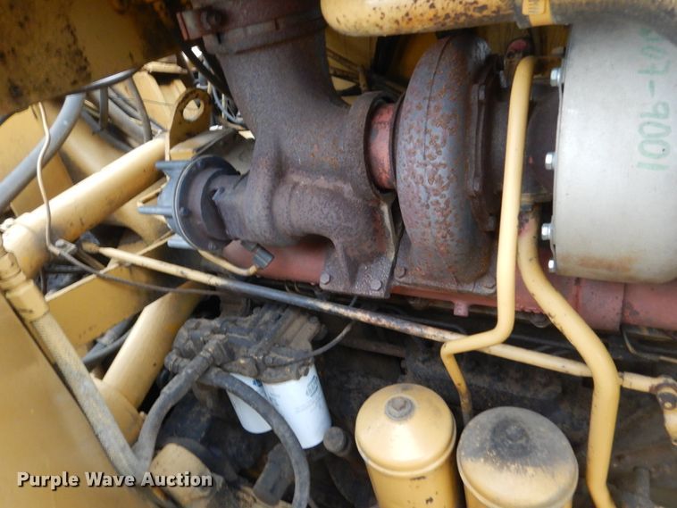 image for item FK9250 1975 Caterpillar 637  water wagon