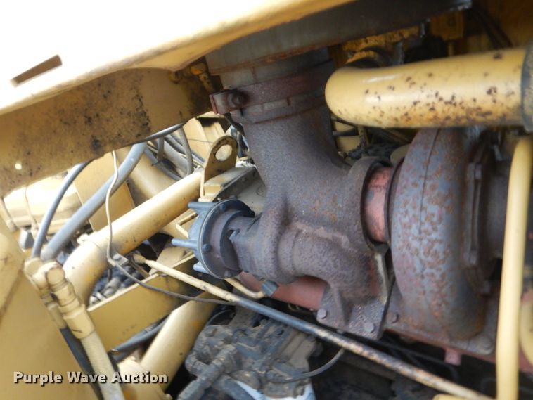 image for item FK9250 1975 Caterpillar 637  water wagon