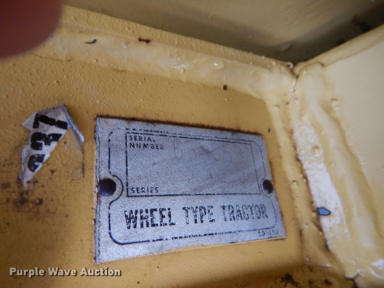 image for item FK9250 1975 Caterpillar 637  water wagon