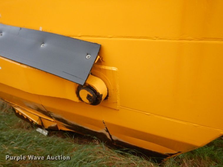 image for item FK9253 International 433  conventional scraper