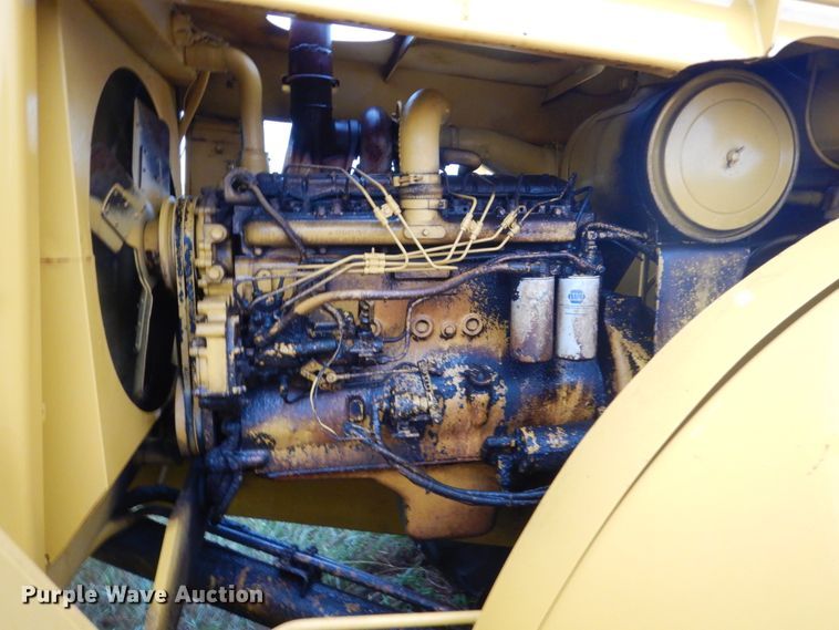 image for item FK9253 International 433  conventional scraper