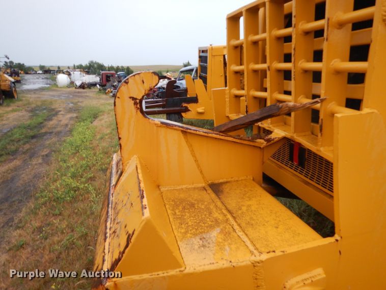 image for item FK9253 International 433  conventional scraper