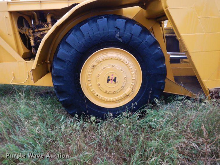 image for item FK9253 International 433  conventional scraper