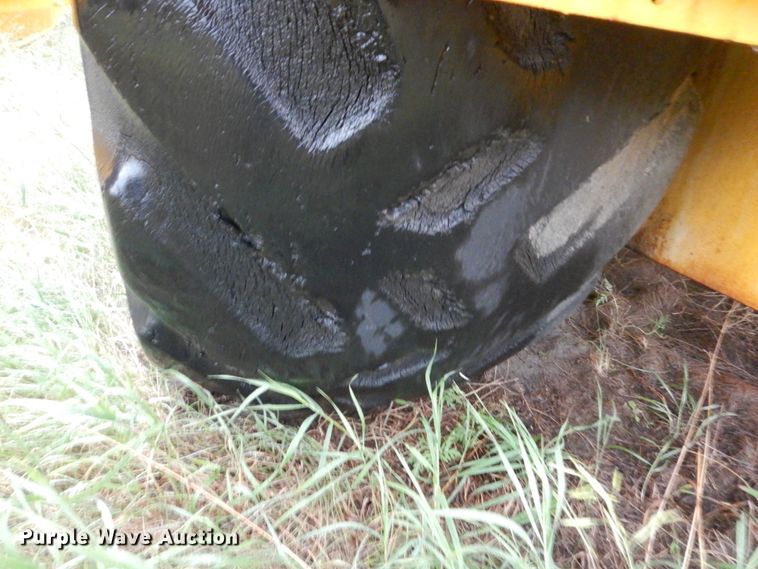 image for item FK9253 International 433  conventional scraper