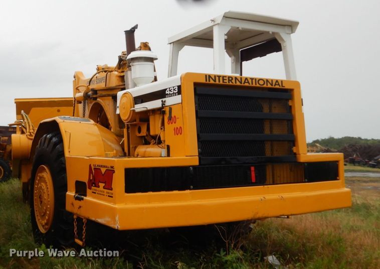 image for item FK9254 International 433  conventional scraper