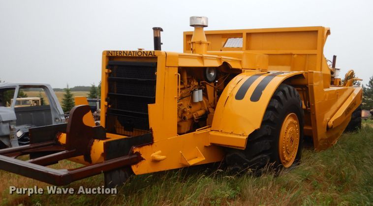 image for item FK9254 International 433  conventional scraper