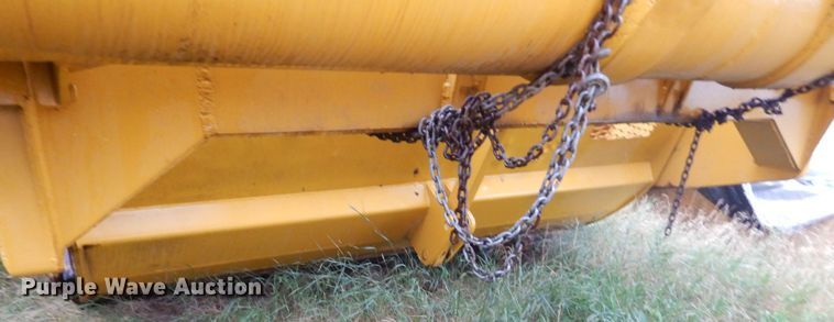 image for item FK9254 International 433  conventional scraper