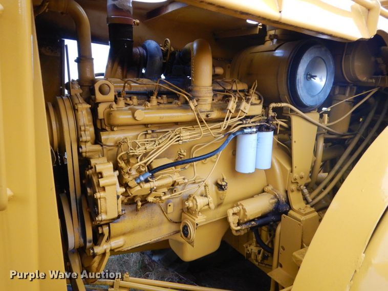 image for item FK9254 International 433  conventional scraper