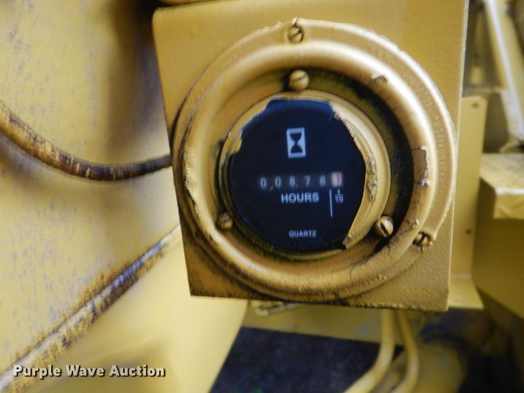 image for item FK9254 International 433  conventional scraper