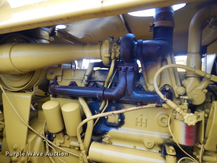 image for item FK9254 International 433  conventional scraper