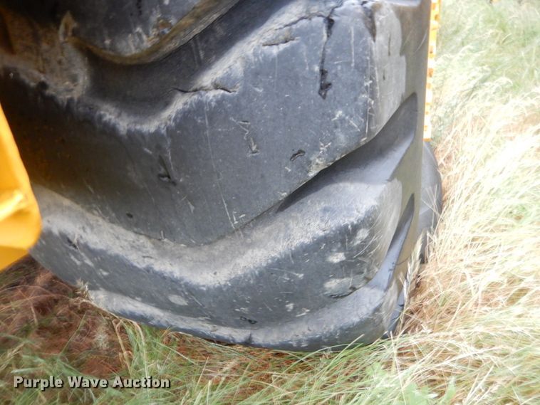 image for item FK9254 International 433  conventional scraper