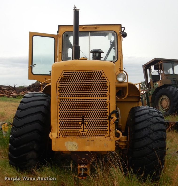 image for item FK9255 1973 Caterpillar 814  wheel dozer