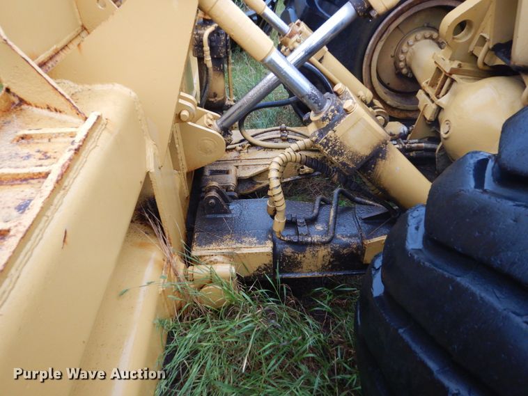 image for item FK9255 1973 Caterpillar 814  wheel dozer