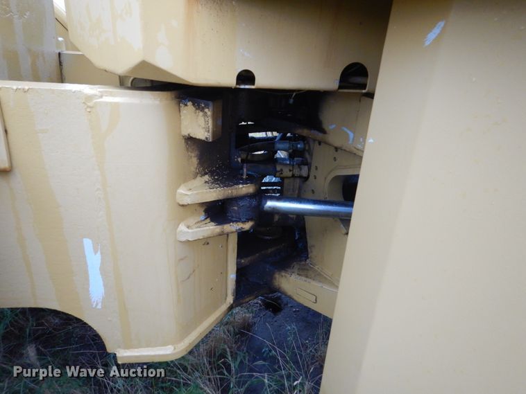 image for item FK9255 1973 Caterpillar 814  wheel dozer