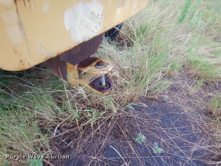 image for item FK9255 1973 Caterpillar 814  wheel dozer