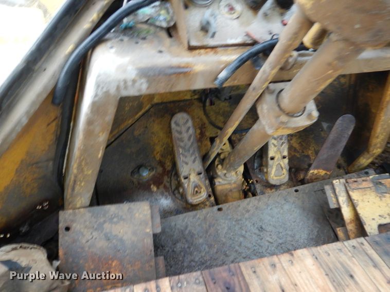 image for item FK9255 1973 Caterpillar 814  wheel dozer