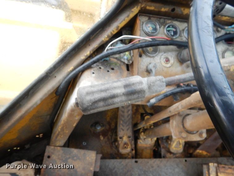 image for item FK9255 1973 Caterpillar 814  wheel dozer