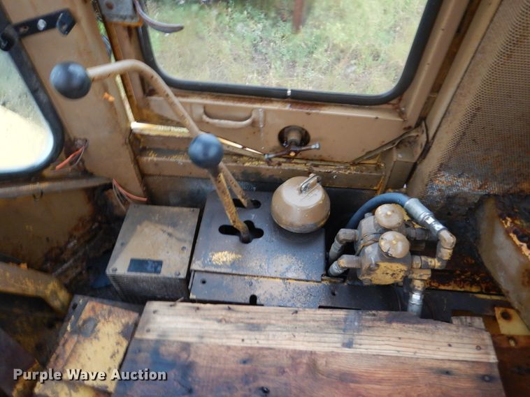 image for item FK9255 1973 Caterpillar 814  wheel dozer