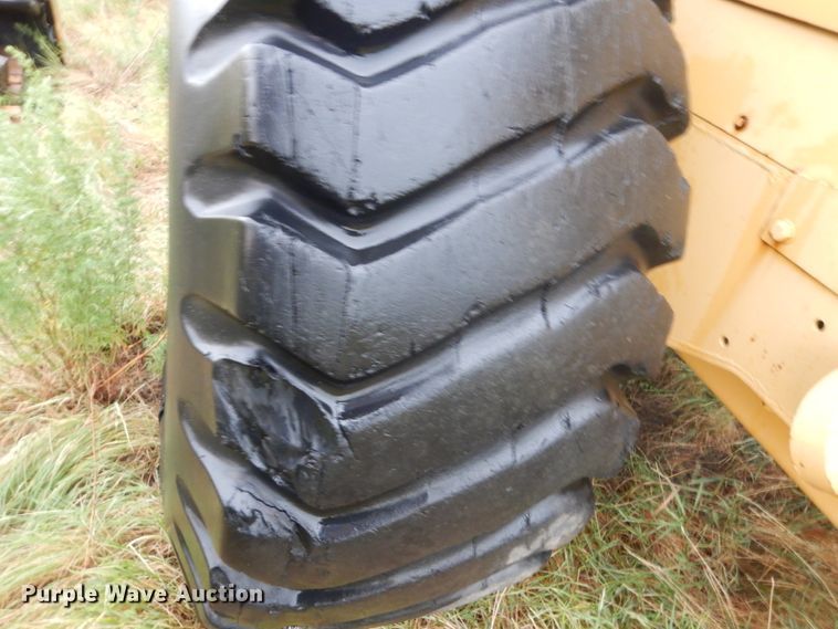 image for item FK9255 1973 Caterpillar 814  wheel dozer