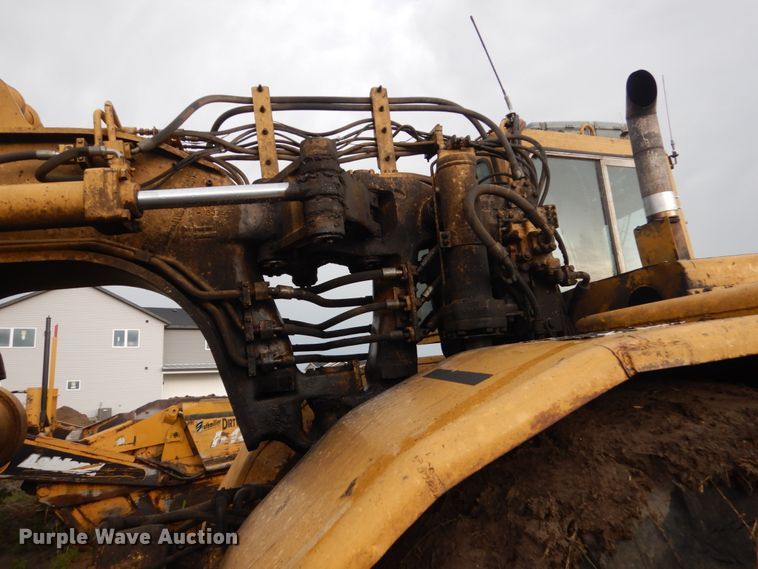 image for item FK9257 1981 Caterpillar 627B  conventional scraper