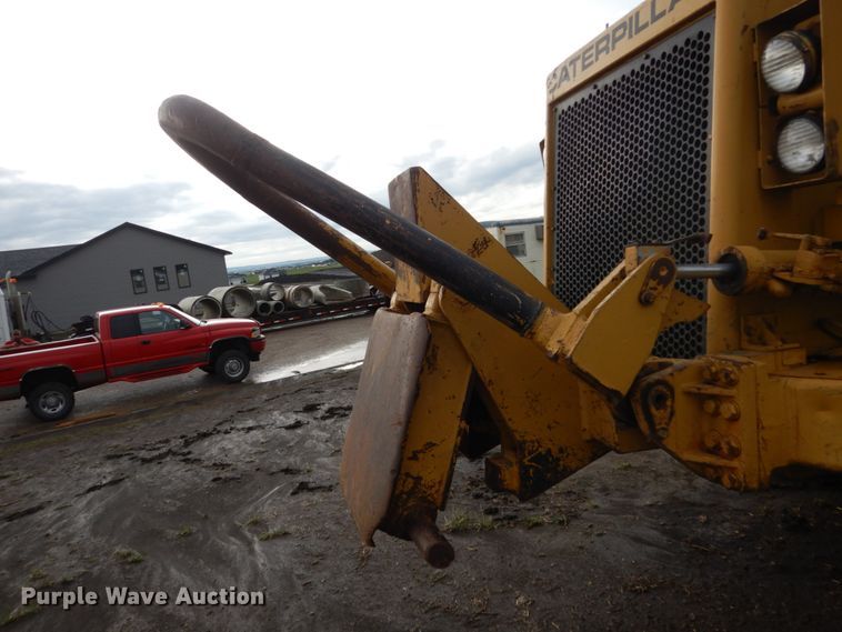 image for item FK9257 1981 Caterpillar 627B  conventional scraper