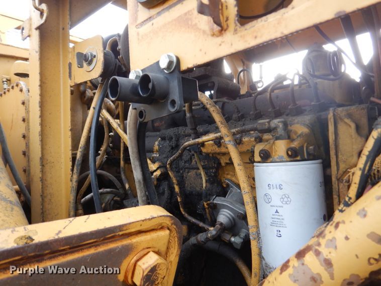 image for item FK9257 1981 Caterpillar 627B  conventional scraper