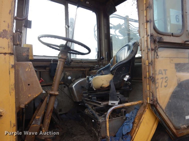 image for item FK9257 1981 Caterpillar 627B  conventional scraper