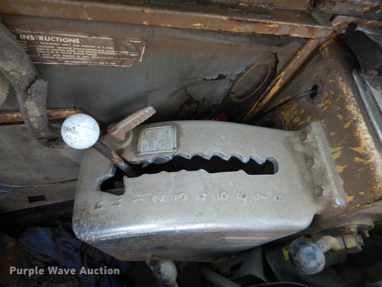 image for item FK9257 1981 Caterpillar 627B  conventional scraper