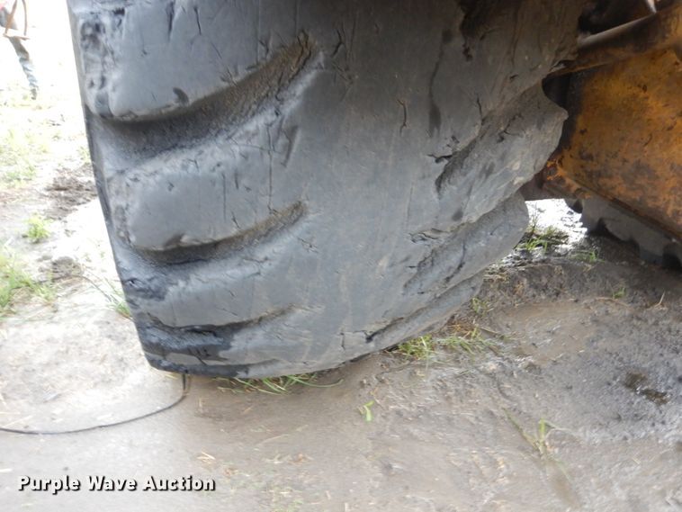 image for item FK9257 1981 Caterpillar 627B  conventional scraper