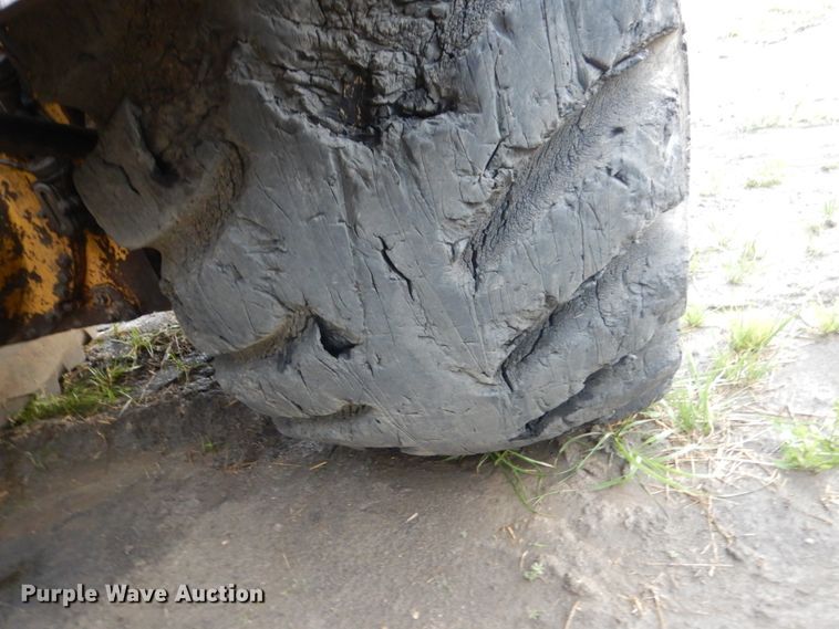 image for item FK9257 1981 Caterpillar 627B  conventional scraper