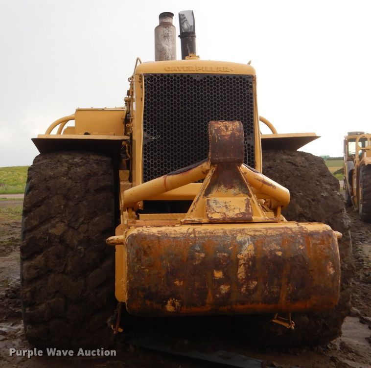 image for item FK9258 1975 Caterpillar 627B  conventional scraper