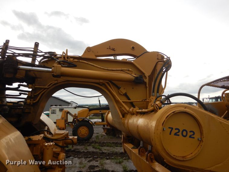 image for item FK9258 1975 Caterpillar 627B  conventional scraper