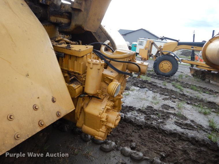 image for item FK9258 1975 Caterpillar 627B  conventional scraper