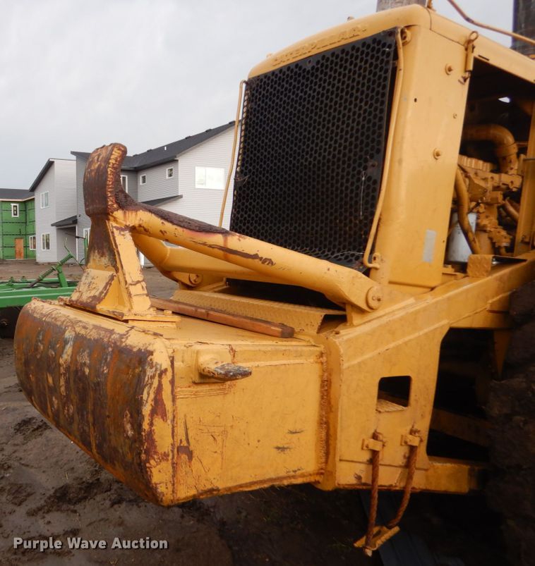 image for item FK9258 1975 Caterpillar 627B  conventional scraper