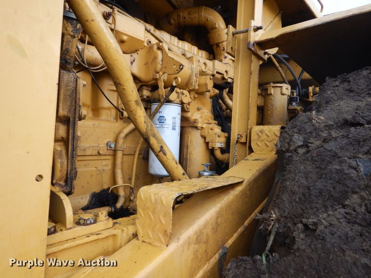 image for item FK9258 1975 Caterpillar 627B  conventional scraper