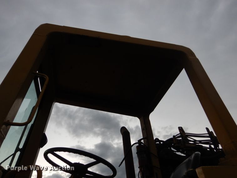 image for item FK9258 1975 Caterpillar 627B  conventional scraper