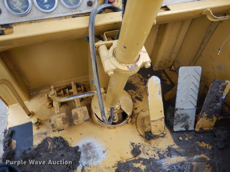 image for item FK9258 1975 Caterpillar 627B  conventional scraper