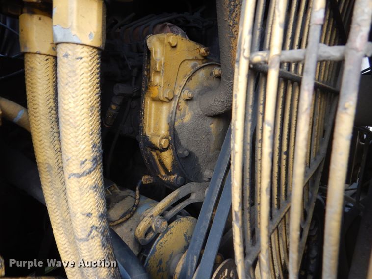 image for item FK9258 1975 Caterpillar 627B  conventional scraper