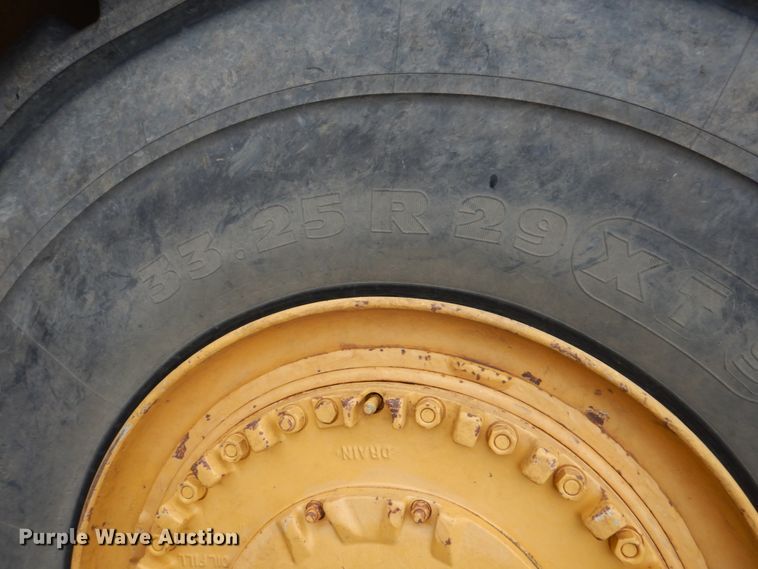 image for item FK9258 1975 Caterpillar 627B  conventional scraper